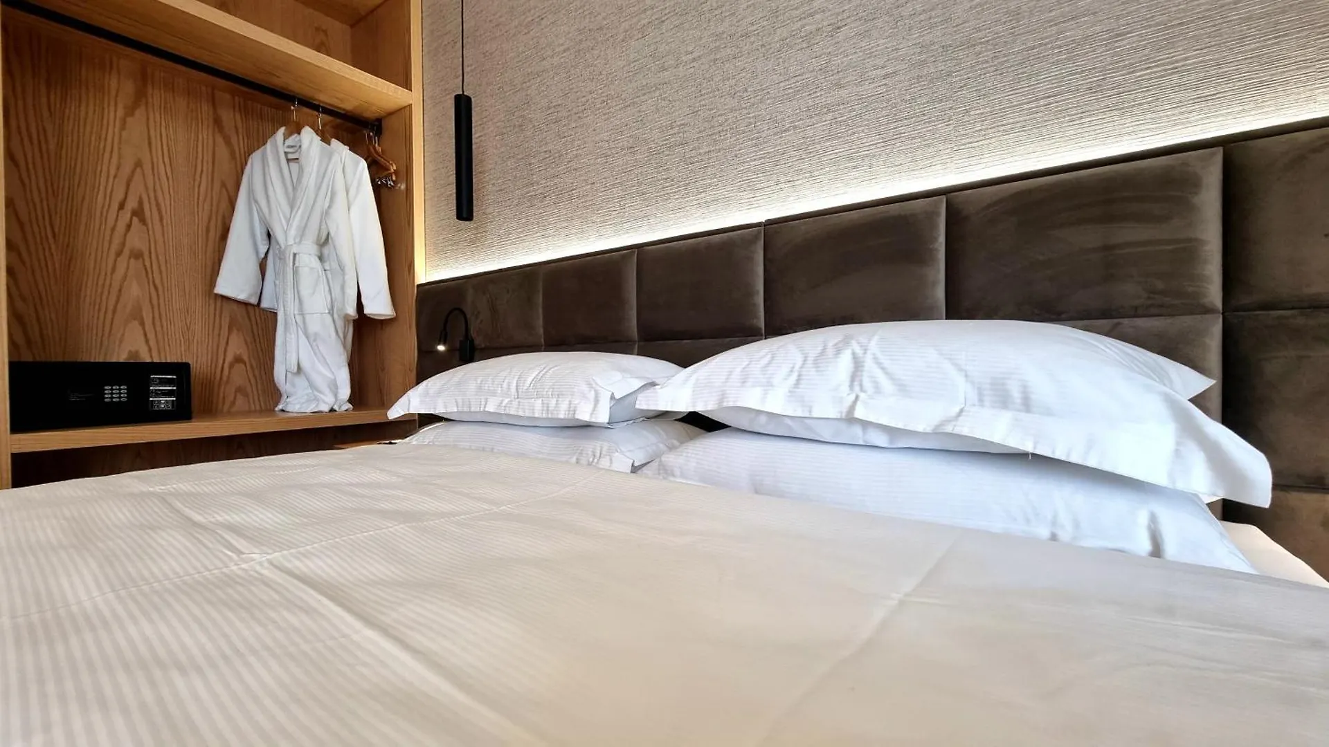 Sibb Hotel Tirana Albánie