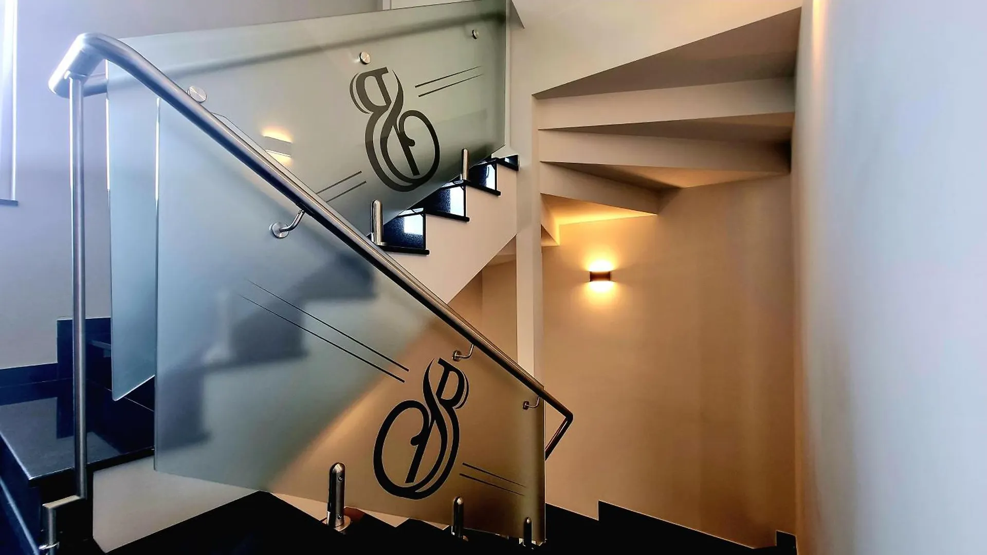 Sibb Hotel Tirana