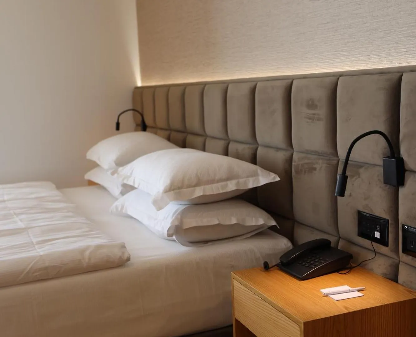 Sibb Hotel تيرانا ألبانيا