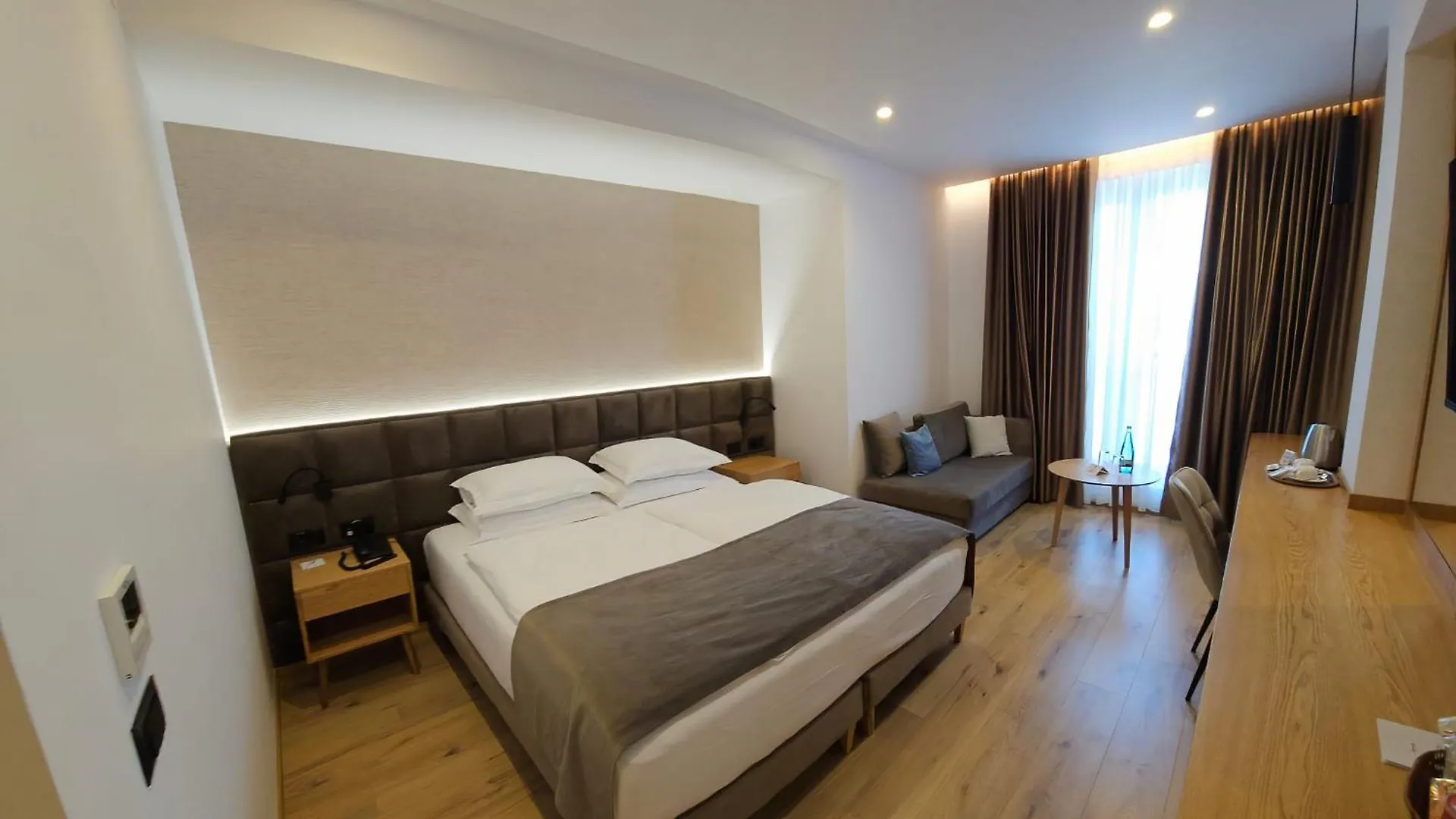 Sibb Hotel تيرانا ألبانيا