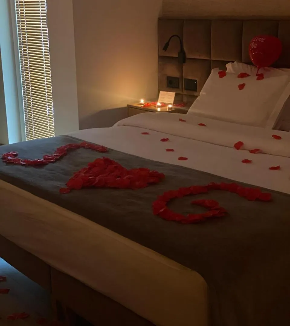 Sibb Hotel تيرانا